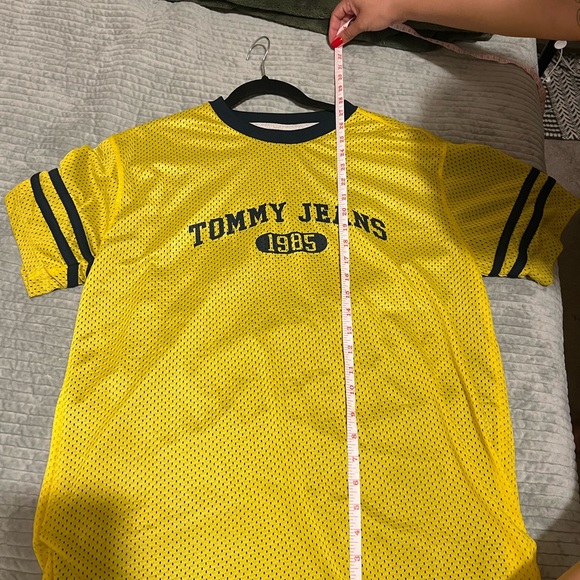 Tommy Hilfiger Yellow Mesh Jersey with Black Trim - Picture 3 of 4